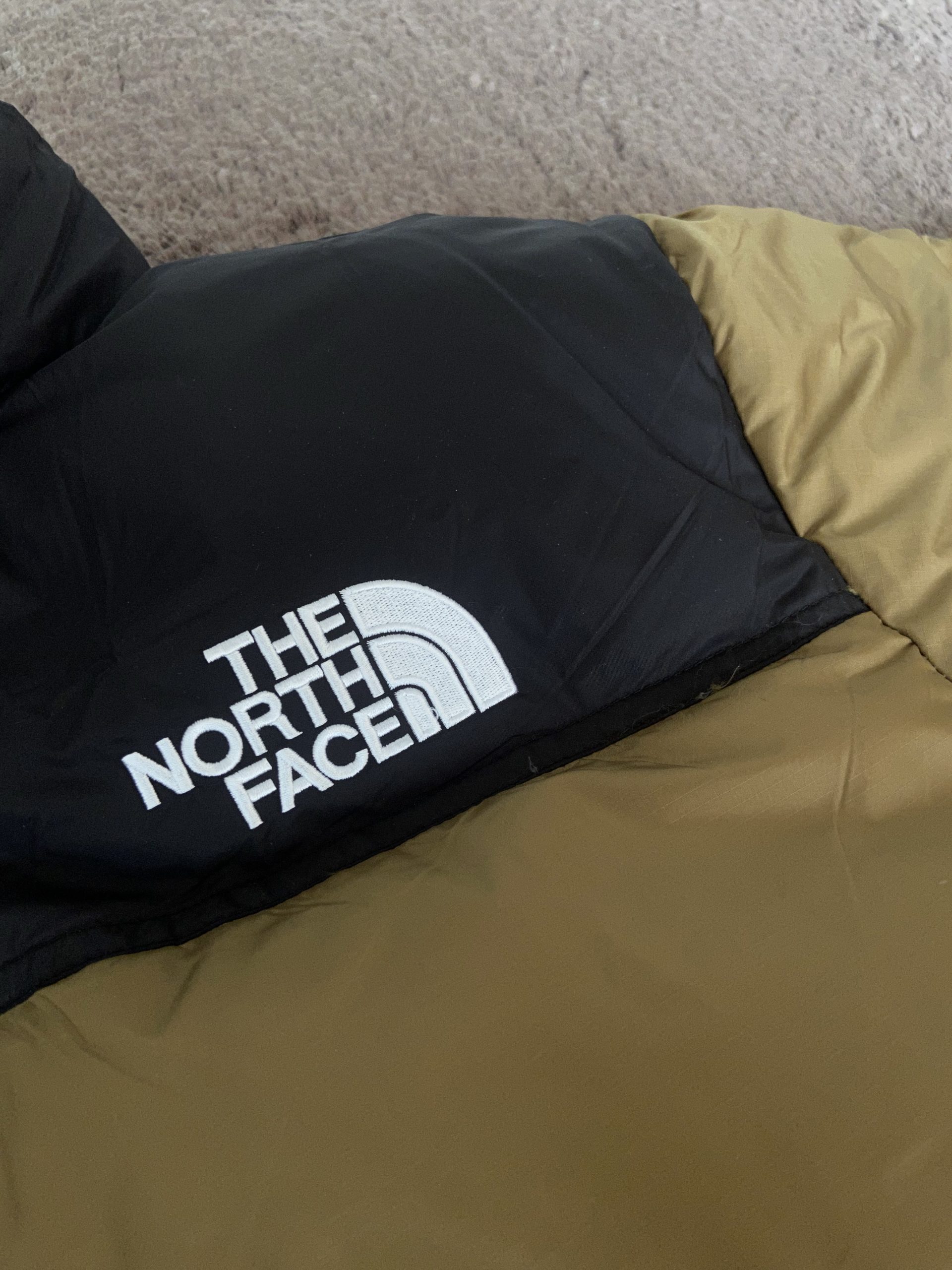 TNF Nuptse Jacket Gold • MSM fashion